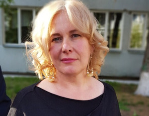 Директор школы в Красноярске отказалась покинуть пост, несмотря на свое увольнение