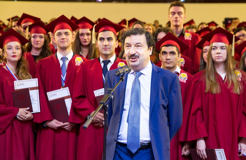 Ректор РАНХиГС Владимир Мау задержан по делу о хищении