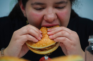 Российским подросткам стали в 6 раз чаще ставить диагноз «ожирение»